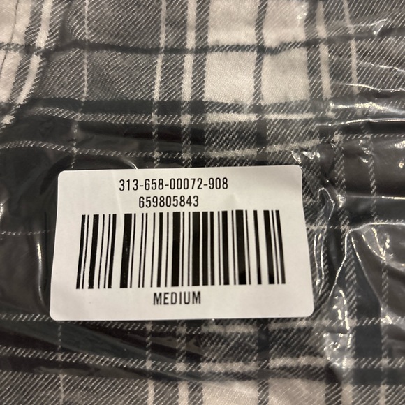 Black White and Grey Plaid Flannel Hollister Men’s Pajama Pants NWT Men’s Medium - Picture 2 of 3